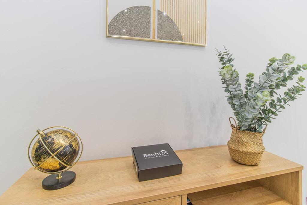サラゴサLuxury Duplex Plaza Del Pilarアパートメント エクステリア 写真