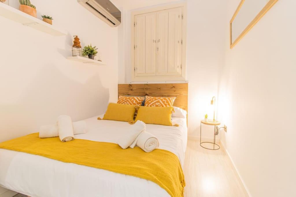 サラゴサLuxury Duplex Plaza Del Pilarアパートメント エクステリア 写真