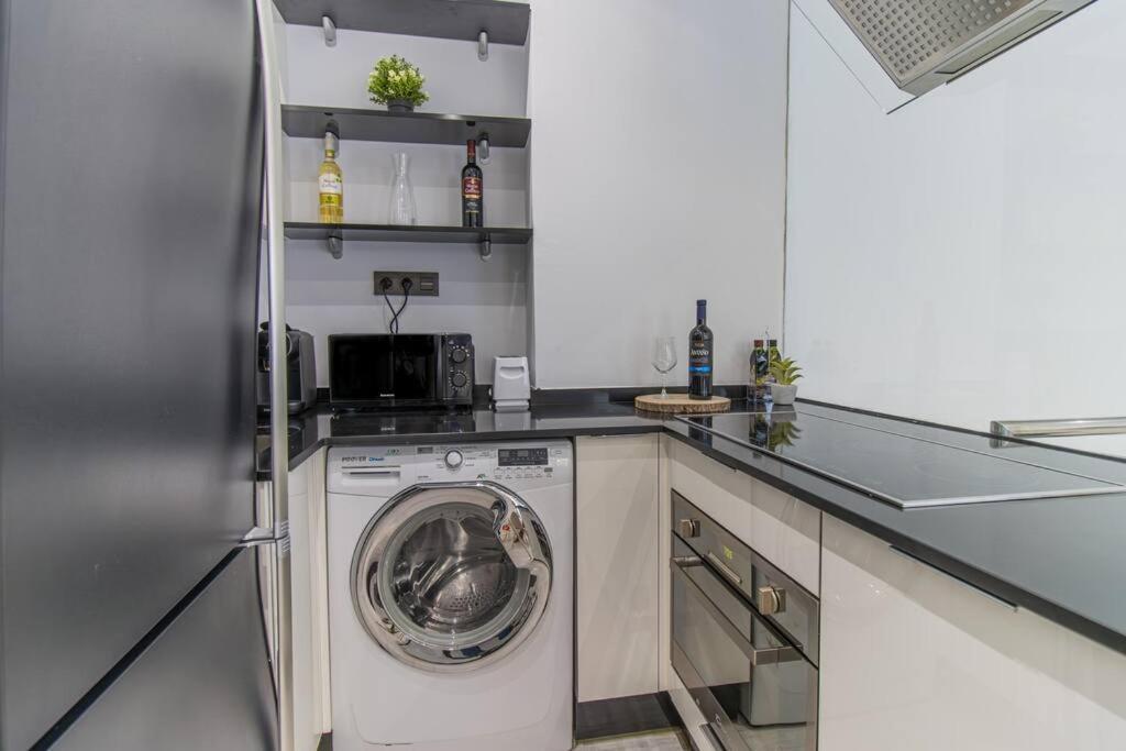 サラゴサLuxury Duplex Plaza Del Pilarアパートメント エクステリア 写真